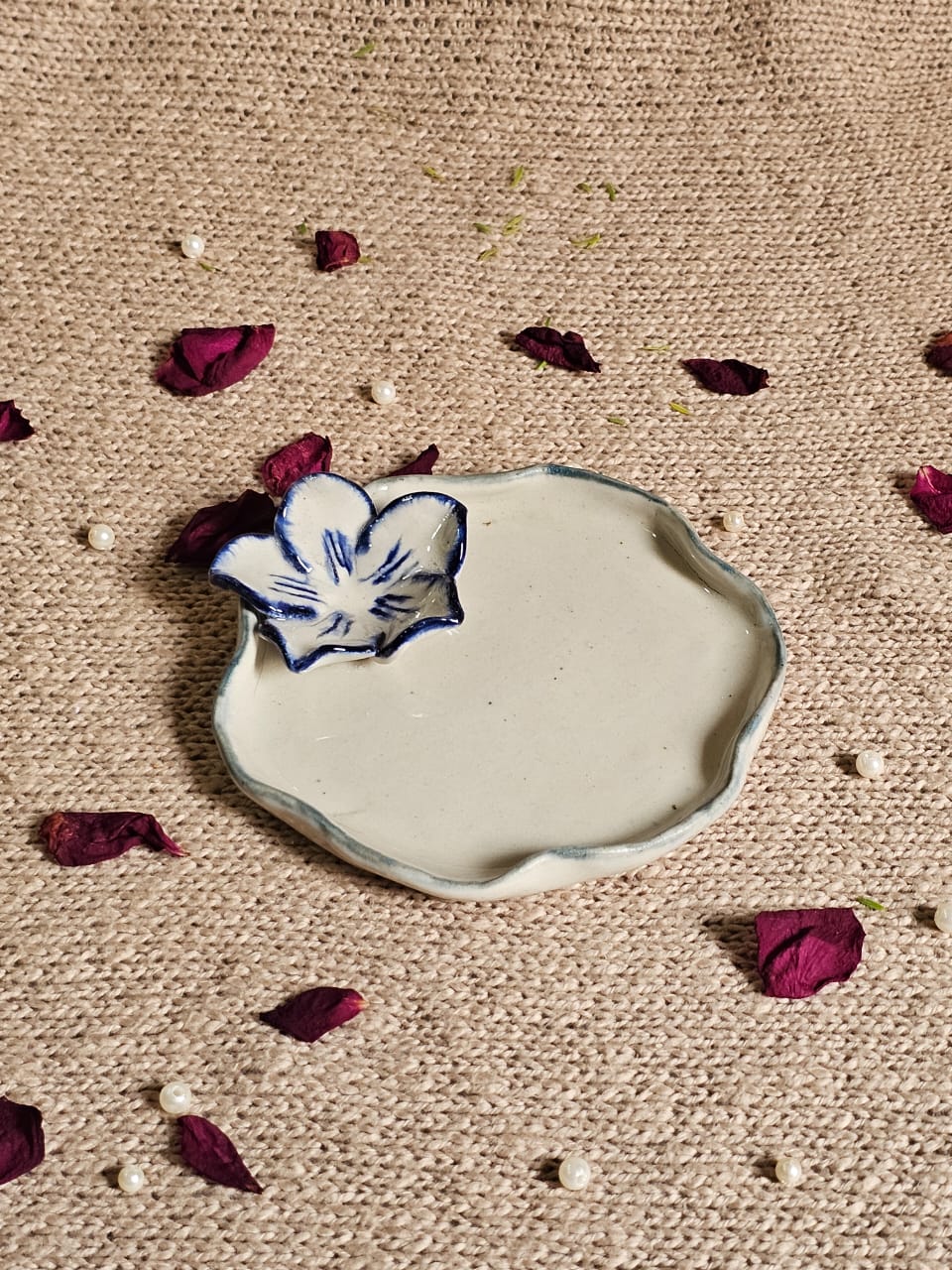 Soulful incense plate