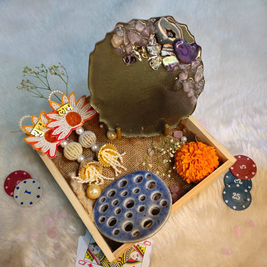 Soulful Resin Art Gift Hamper