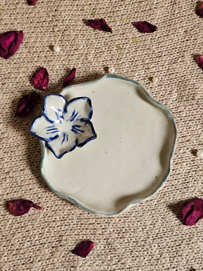 Soulful incense plate